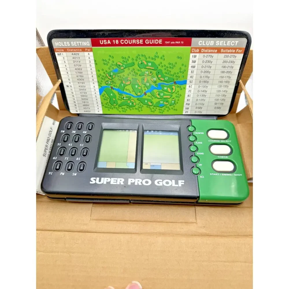 Vintage Super Pro Golf Handheld Game